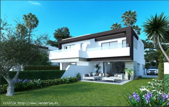 Villa en venta a estrenar en Estepona (Málaga)