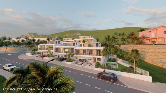  Villa en venta en construcción en Estepona (Málaga) 