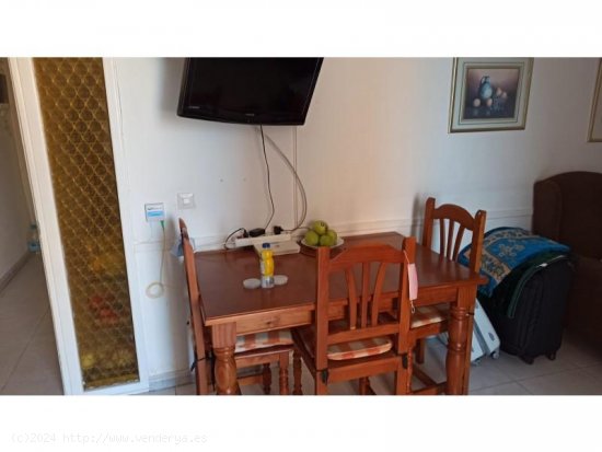  Apartamento en venta en Fuengirola (Málaga) 