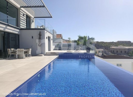 Villa en venta en Adeje (Tenerife)