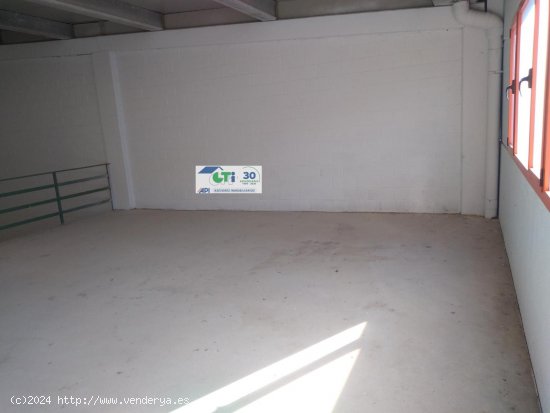 Nave en venta en Zaragoza (Zaragoza)