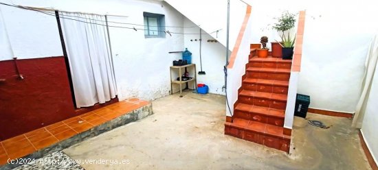 Casa en venta en Benamocarra (Málaga)