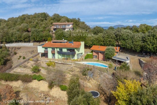 Villa en venta en Sant Joan les Fonts (Girona)