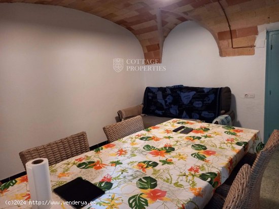 Villa en venta en Sant Miquel de Fluvià (Girona)