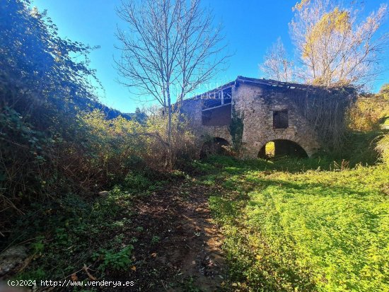 Villa en venta en La Vall de Bianya (Girona)