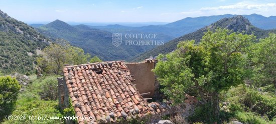 Villa en venta en Albanyà (Girona)