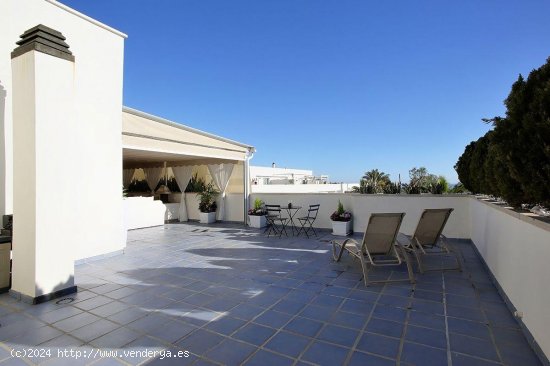  Piso en venta en Marbella (Málaga) 