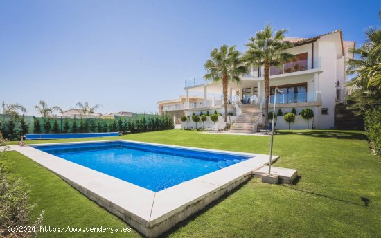 Villa en venta a estrenar en Benahavís (Málaga)