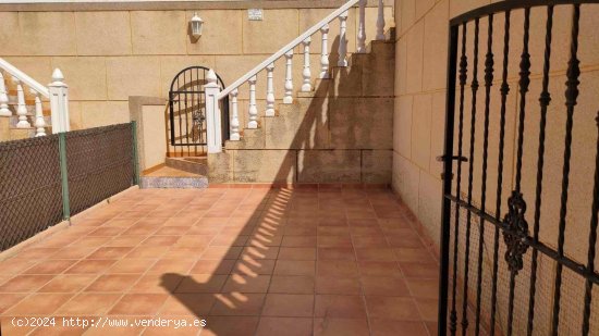 Villa en venta en Guardamar del Segura (Alicante)