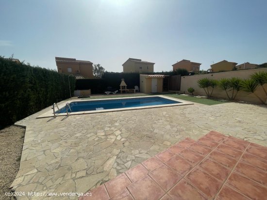 Chalet en venta en L Ametlla de Mar (Tarragona)