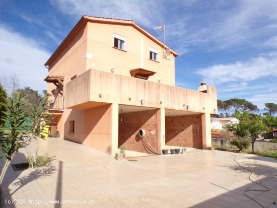 Casa en venta en Sils (Girona)