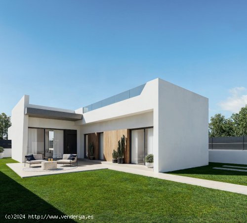  Villa en venta a estrenar en San Miguel de Salinas (Alicante) 