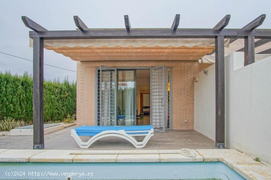 Villa en venta en Oliva (Valencia)