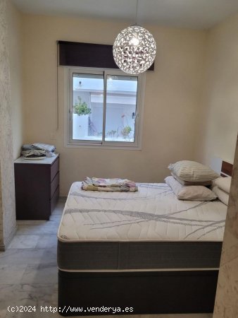 Apartamento en venta en Estepona (Málaga)