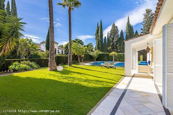 Villa en venta en Marbella (Málaga)