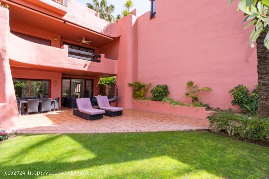 Apartamento en venta en Estepona (Málaga)