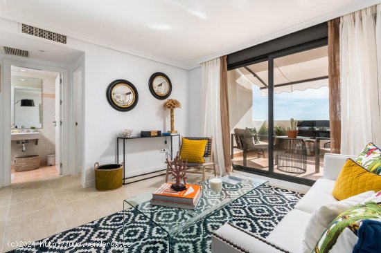 Dúplex en venta en Estepona (Málaga)