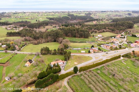 Finca en venta en Villaviciosa (Asturias)