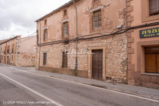 Casa en venta en Ayllón (Segovia)