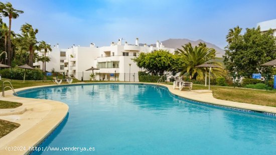 Apartamento en venta en Estepona (Málaga)