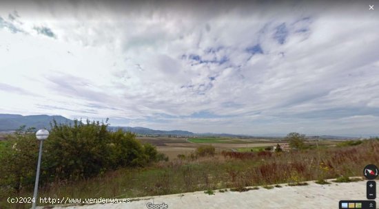 Parcela en venta en Iruraiz-Gauna (Álava)