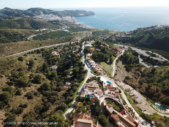 Parcela en venta en Almuñécar (Granada)