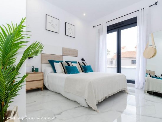 Villa en venta a estrenar en Elda (Alicante)