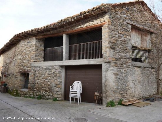 Edificio en venta en Foradada del Toscar (Huesca)