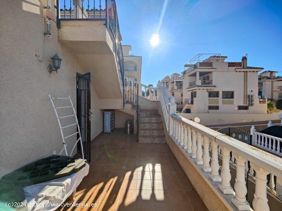 Villa en venta en Orihuela (Alicante)