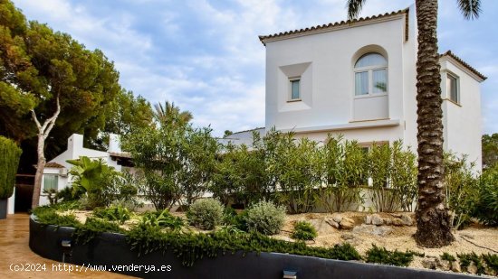 Villa en venta en Calvià (Baleares)