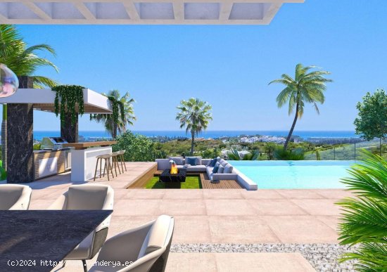  Villa en venta en Estepona (Málaga) 