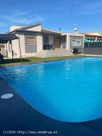  Chalet en venta en Torrevieja (Alicante) 