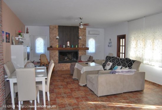 Casa en venta en Vélez de Benaudalla (Granada)