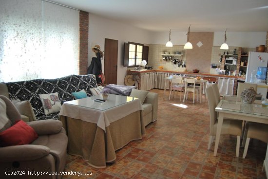 Casa en venta en Vélez de Benaudalla (Granada)