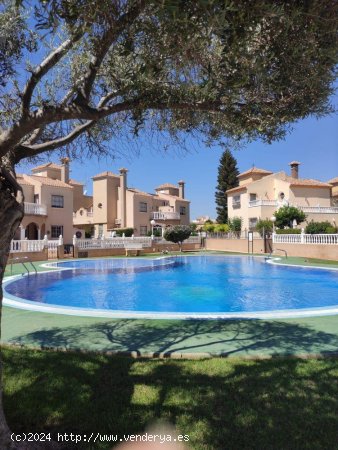 Chalet en venta en Orihuela (Alicante)