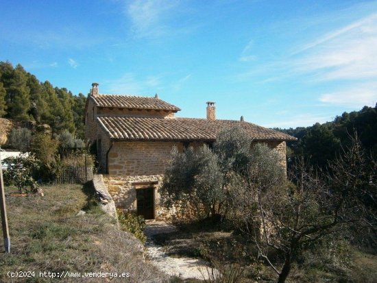 Casa en venta en Fórnoles (Teruel)