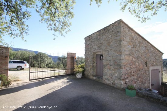 Finca en venta en La Jonquera (Girona)