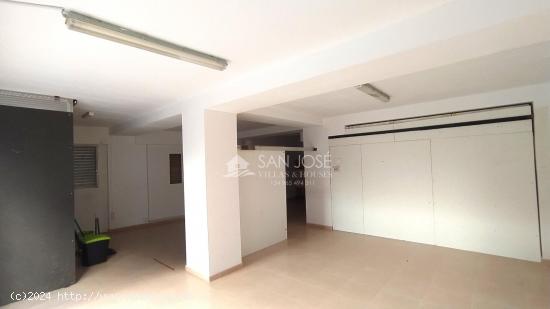 LOCAL COMERCIAL EN ALQUILER EN ELCHE  ZONA PLAZA BARCELONA - ALICANTE