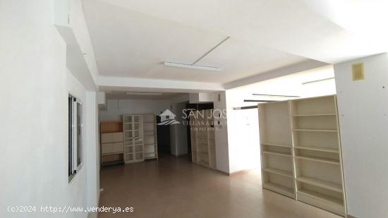 LOCAL COMERCIAL EN ALQUILER EN ELCHE  ZONA PLAZA BARCELONA - ALICANTE