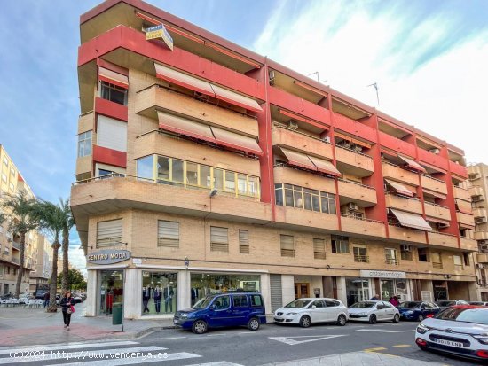 Garaje en venta en Elche (Alicante)