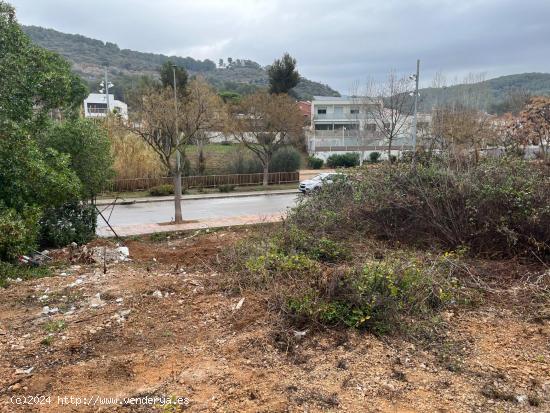  Terreno urbano para edificar casas unifamiliares en Mas Alba, Sitges - BARCELONA 