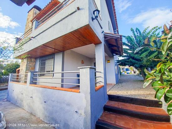  CASA CON DOS VIVIENDAS A LA VENTA EN BARONIA-BELLVEI - TARRAGONA 