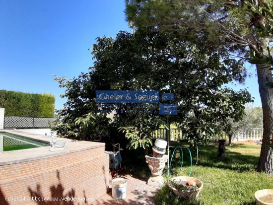 Chalet en venta en Algar de Palancia (Valencia)