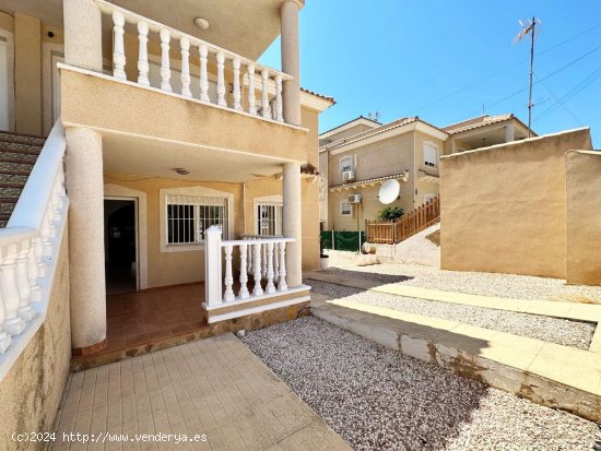 Bungalow en venta en San Miguel de Salinas (Alicante)