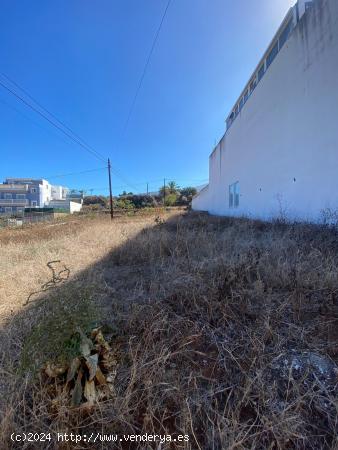 Se vende terreno Urbano y Rustico de 660m2 - SANTA CRUZ DE TENERIFE