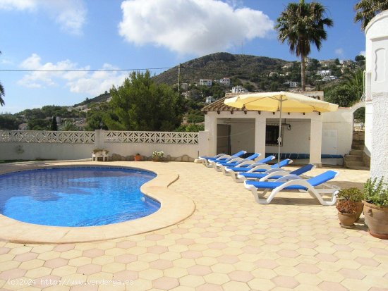 Villa en alquiler en Moraira (Alicante)