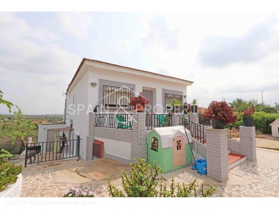 Chalet en venta en Picassent (Valencia)