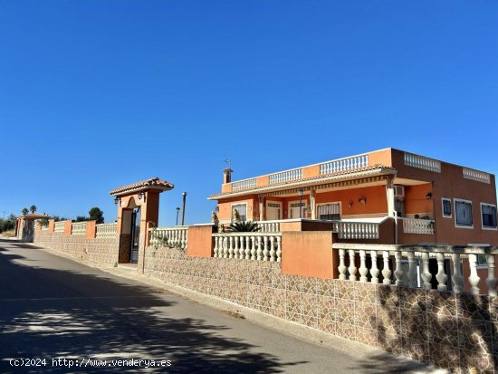 Villa en venta en Benigánim (Valencia)