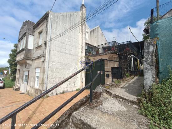 Casa con amplias vistas a la ría de Vigo ubicado en la zona alta de Teis - PONTEVEDRA