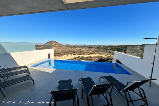 Villa en venta en Rojales (Alicante)